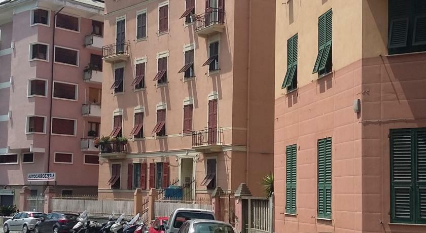 La Porta Accanto A Soli 900 Mt Dal Gaslini Cenova Dış mekan fotoğraf
